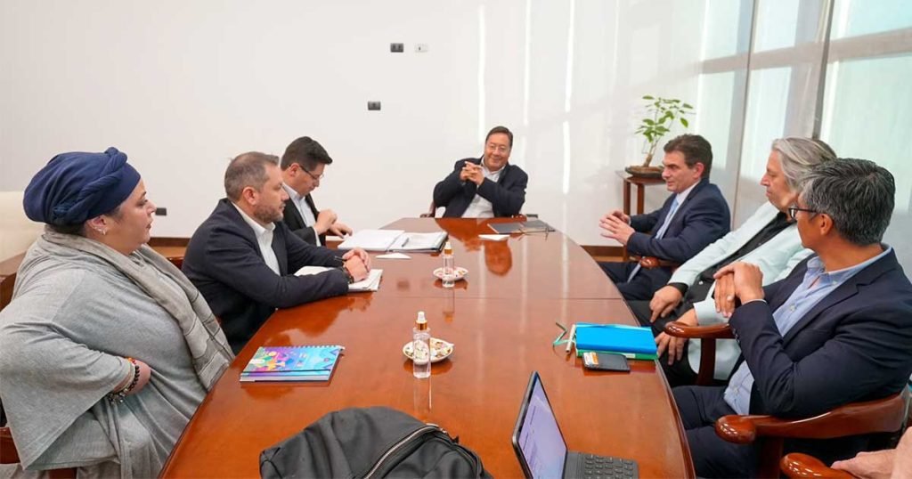 REUNIÓN-ARCE-Y-PAZ