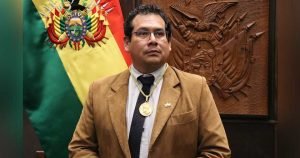 ROBERTO-JULIO-CASTRO-SALAZAR,-presidente-de-Diputados