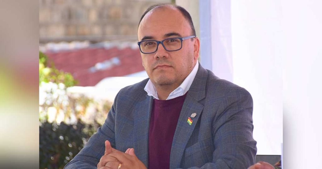 GUSTAVO-ÁVILA