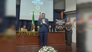 El alcalde de Colcapirhua, Nelson Gallinate, durante el evento.
