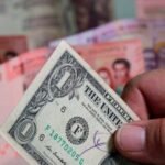 El dólar oficial rompe la barrera de los Bs 10 en Bolivia
