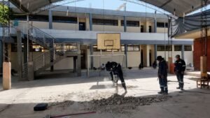 Realizan trabajos en una unidad educativa de Colcapirhua, Cochabamba. ALCALDÍA DE COLCAPIRHUA