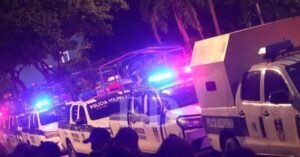 POLICÍA