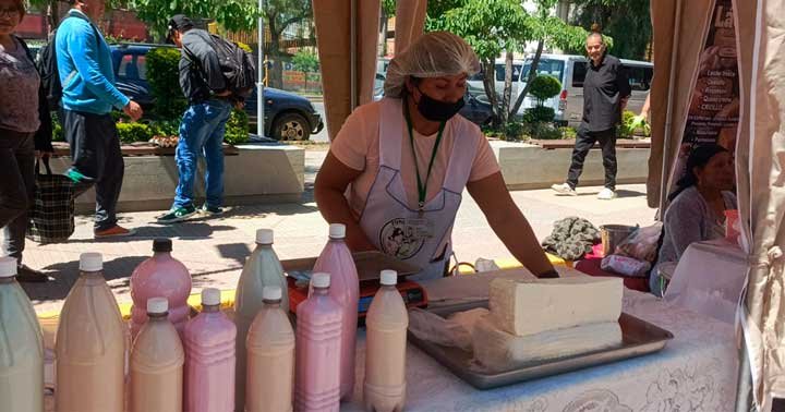 FERIA-LECHE