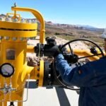 El Gobierno autoriza la importación excepcional de gas a privados y públicos