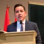 Tras el remezón en la justicia, el nombre del abogado Eddy Ordóñez emerge como un perfil independiente en Cochabamba